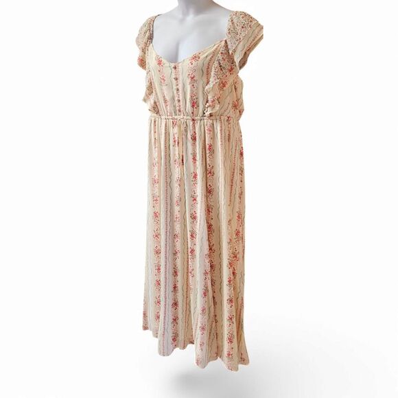 TORRID Plus Size Maxi Ruffle Floral Chiffon Dress - Picture 6 of 16